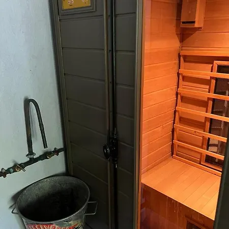 Les De Pauline Avec Bed & Breakfast